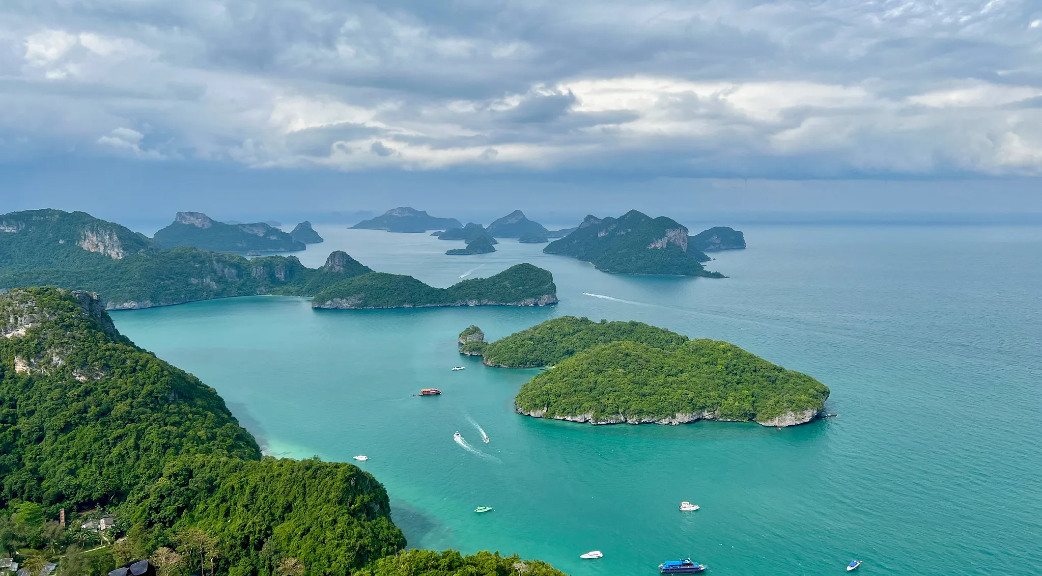 Национальный парк Анг Тхонг — 42 острова с изумрудными водами